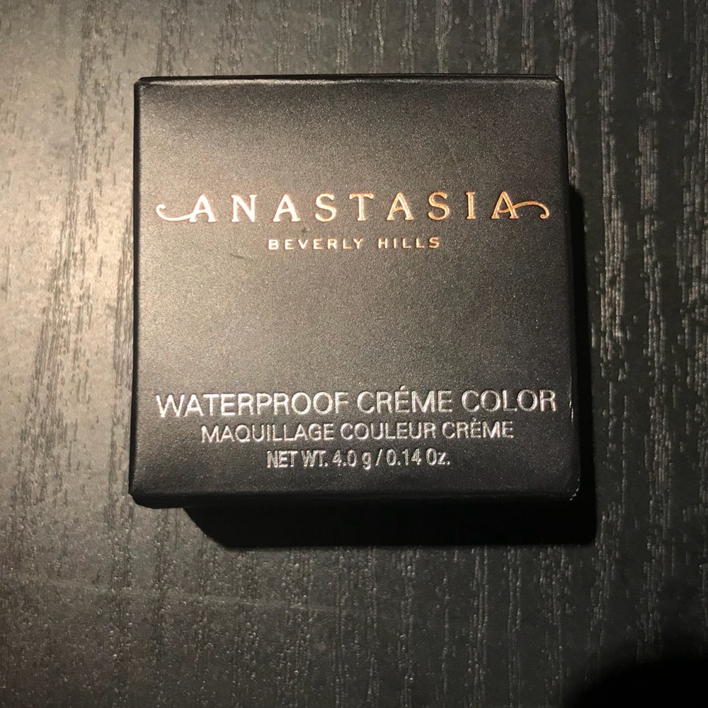 Anastasia Beverly Hills Waterproof Cremè Colour